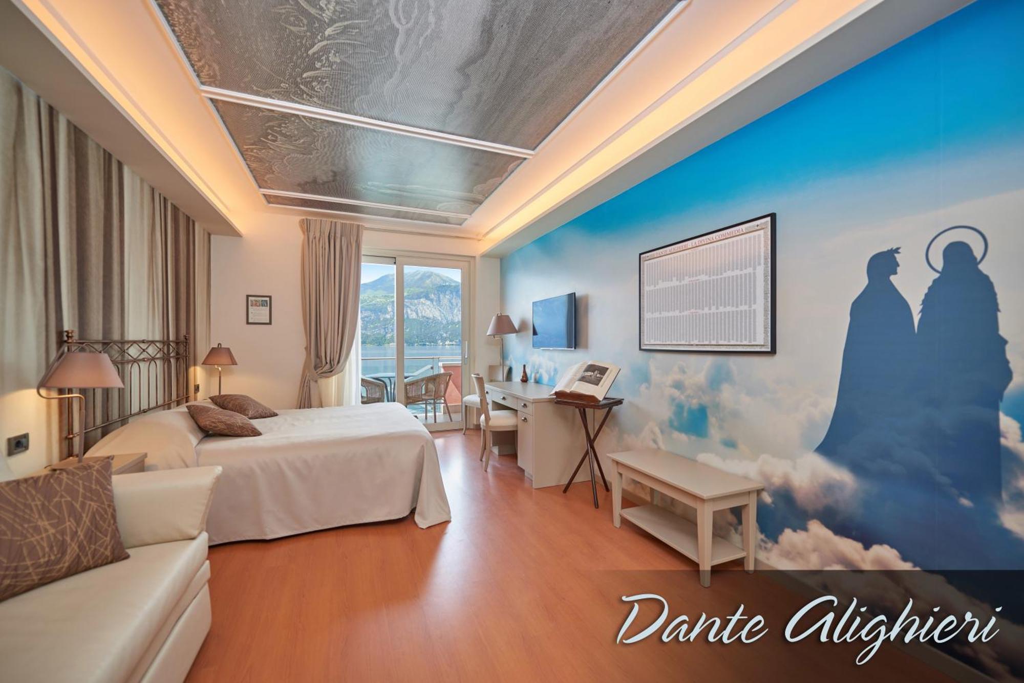 Junior Suite Prestige con Vista Lago (3 Adulti)